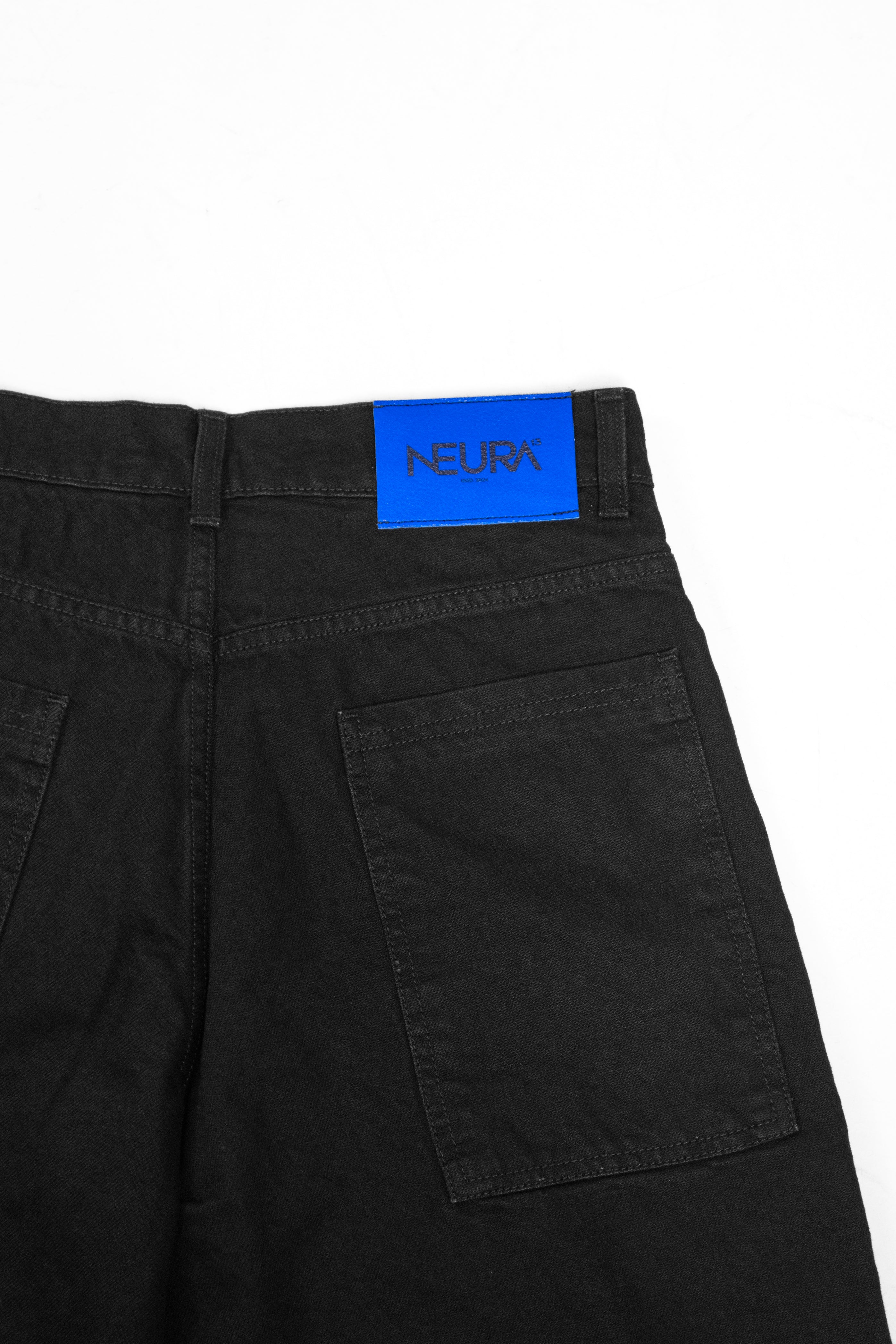 DENIM SHORT